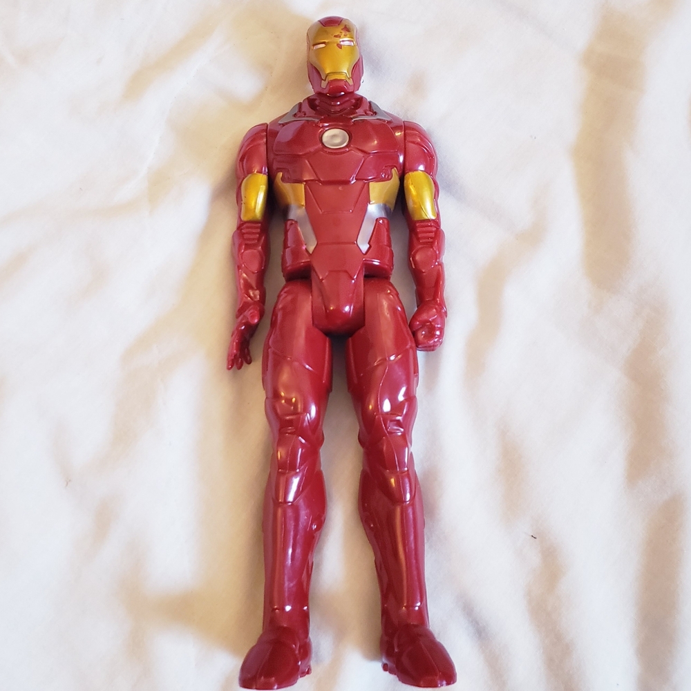 Hasbro Marvel Iron Man Action Figure